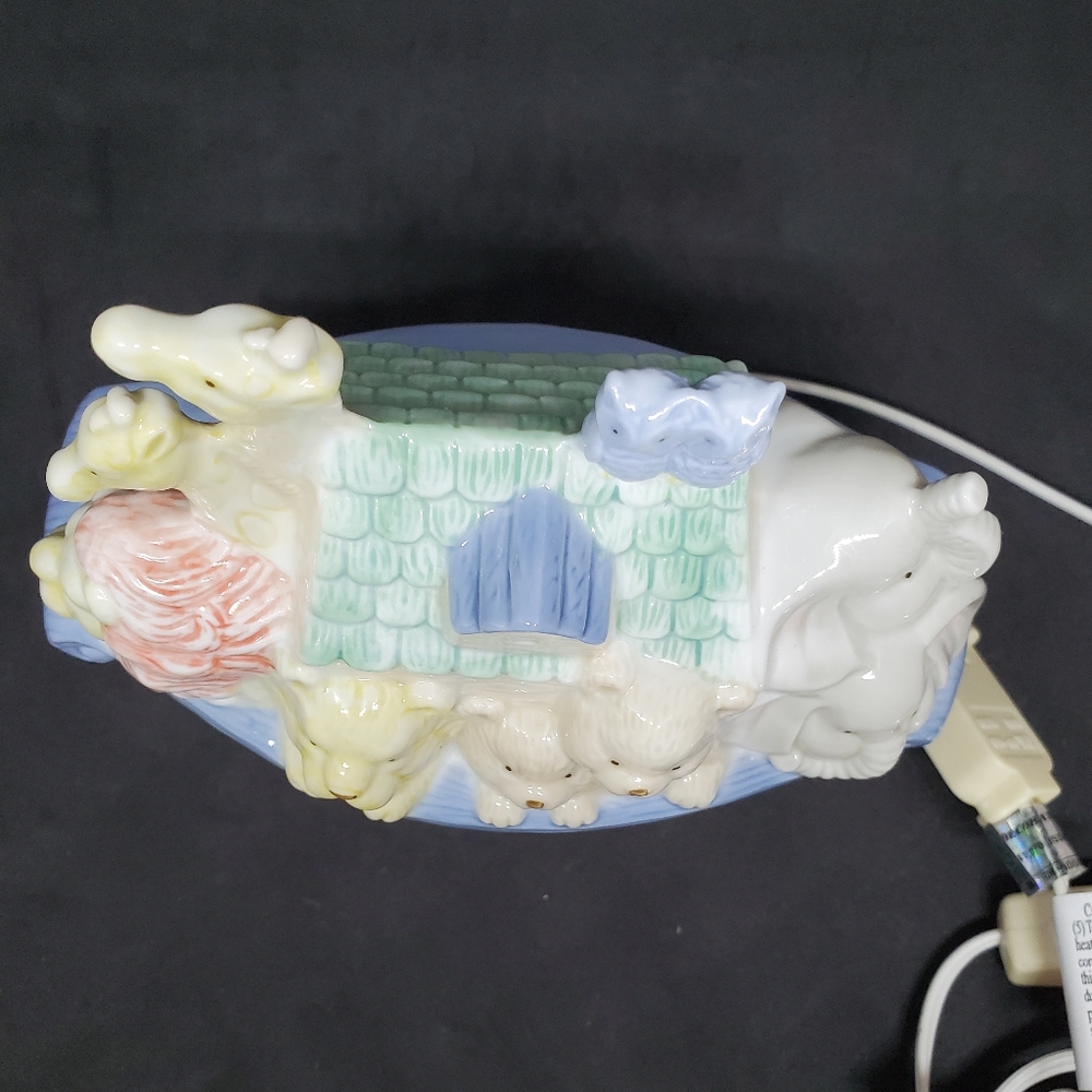 Cosmos Gifts Noah's Ark Night Light - Picture 7 of 16